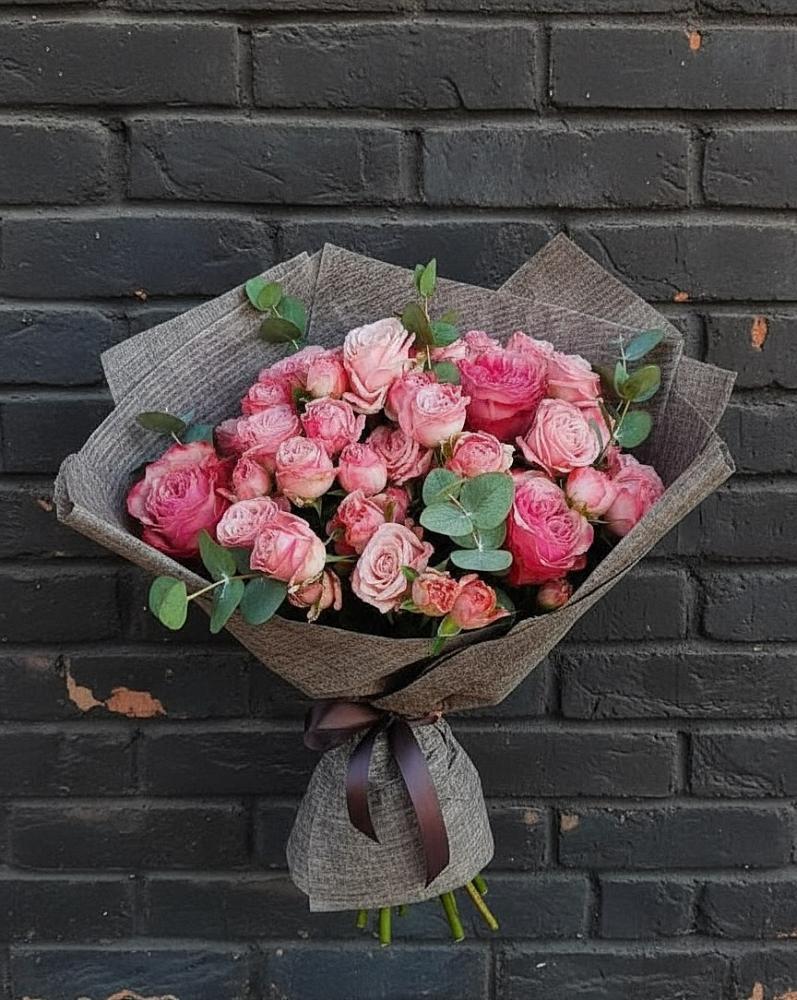 Букет цветов из: Розы в Стекольный