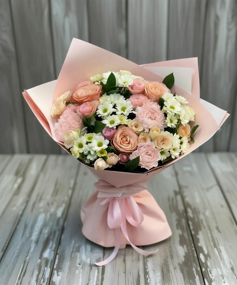 Букет цветов из: Гвоздики, Розы и Хризантемы в Стекольный