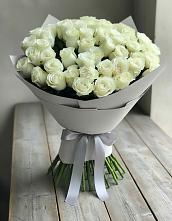 Букет 35 Белых роз в Стекольный