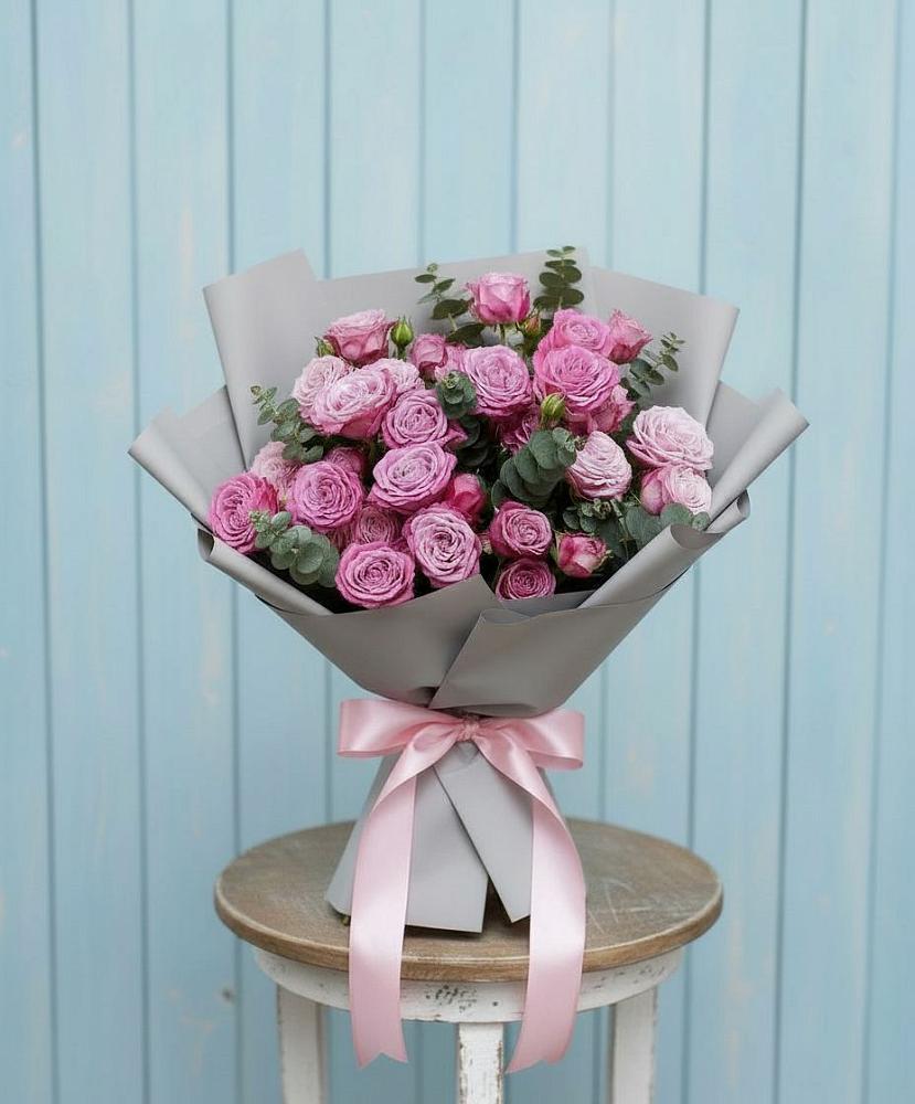 Букет цветов из: Розы в Стекольный