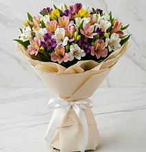 Букет цветов из:  Альстромерии в Стекольный