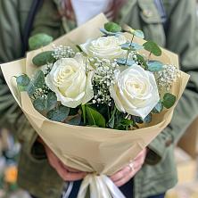 Букет Нежные грёзы в Стекольный Букет цветов из: Розы в Стекольный