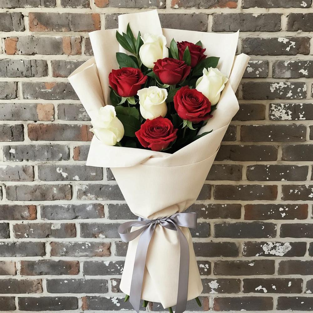 Букет цветов из: Розы в Стекольный