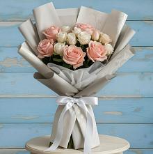 Букет цветов из:  Розы в Стекольный