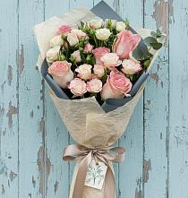 Букет цветов из:  Розы #REPLACE_PRED# Стекольный