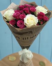 Букет цветов из:  Розы в Стекольный