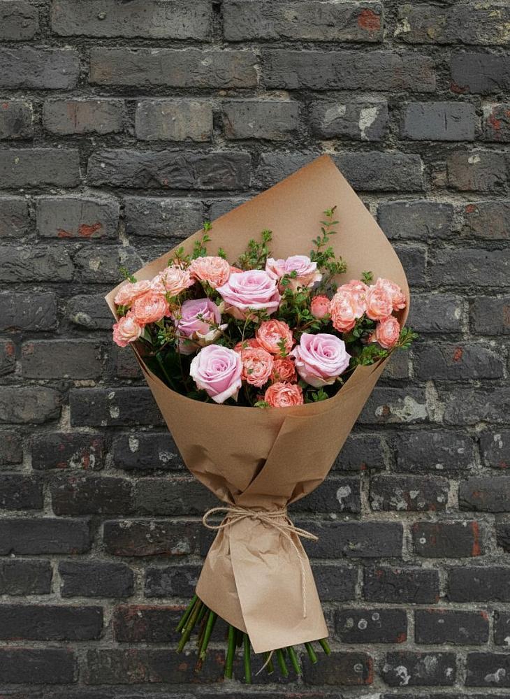 Букет цветов из: Розы в Стекольный