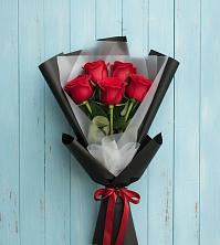Букет цветов из:  Розы в Стекольный