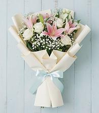 Букет цветов из:  Лилии в Стекольный