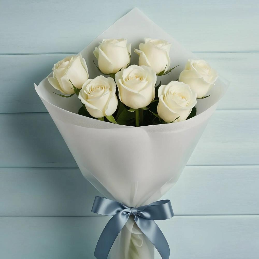Букет 7 Белых роз Эдлесс Лав в Стекольный