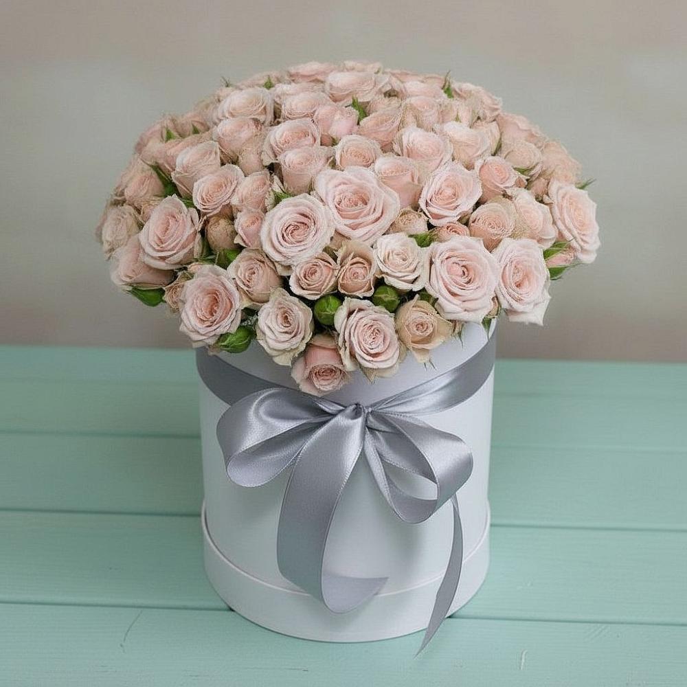 Цветочная композиция из Розы в шляпной коробке в Стекольный